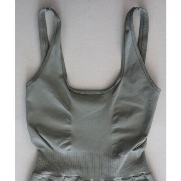 Free People Movement Women's Sz XS/S Sage Green Good Karma High Neck Runsie - Picture 6 of 11